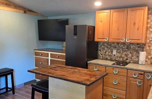 Athens House | Country Chic Cottage w/FREE EV Charging