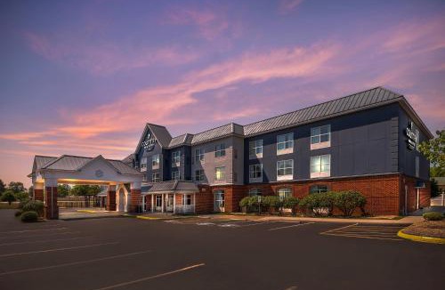 Petersburg Hotel | Country Inn & Suites by Radisson, Petersburg, VA
