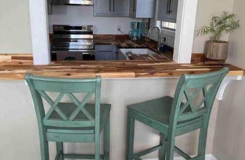 Winchester House | Country Refuge at The Right Angle Remote Hot tub
