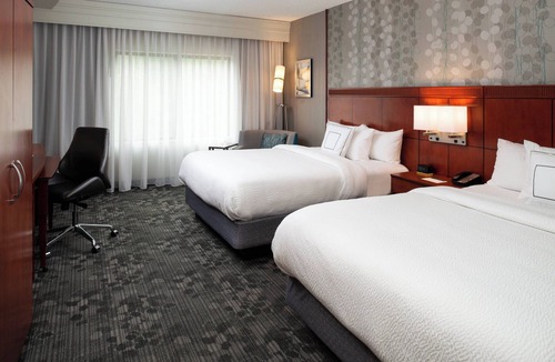 High Point Hotel | Courtyard by Marriott High Point