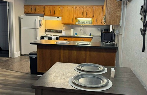 Shepherdsville Apartment | Cozy 1-bedroom apartment in charming Shepherdsville with AC