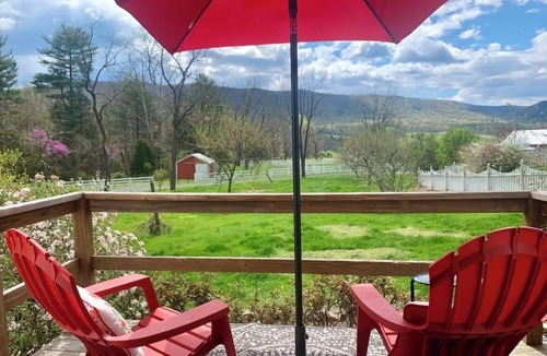 Fort Valley Cabin | Cozy 1bedroom cabin in lovely Fort Valley with AC on beautiful privatehorse farm