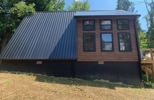 Mammoth Cave Cabin | Cozy 3-bedroom cabin in enchanting Mammoth Cave with near state park.