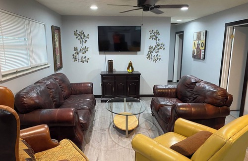 La Follette House | Cozy 3-bedroom house in delightful LaFollette with AC