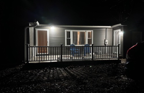 Eckerty House | Cozy 3 br house one minute from Patoka Lake close to the Marina & many ramps