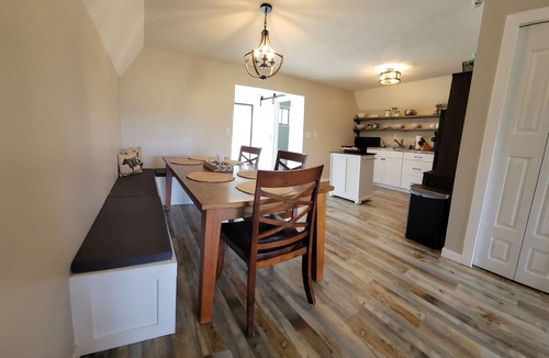 Wellington Cabin | Cozy A-Frame Near Cave Run Lake - Private, Firepit, Deck, Sleeps 6