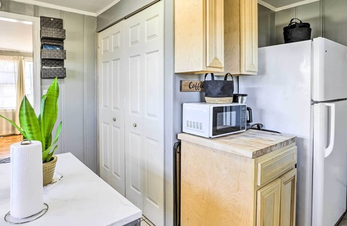 Blue Mountain House | Cozy Anniston Vacation Rental w/ Yard