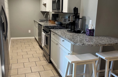 National Hills Apartment | Cozy basement studio apartment centrally located im Augusta!
