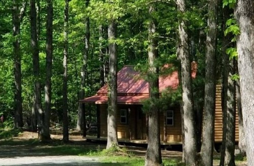 Jamestown Cabin | Cozy Cabin and Campground near Big South Fork National River and Recreation Area