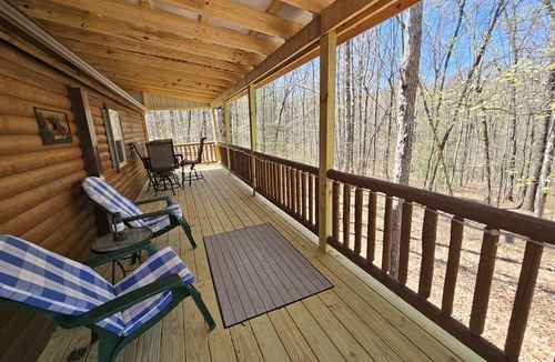 Jamestown Cabin | Cozy Cabin, Big South Fork National Recreation Area, Pickett State Park nearby.