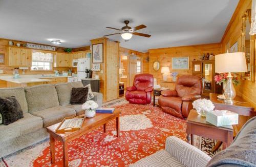 Byrdstown House | Cozy Cabin w/Grill & Fire Pit By Dale Hollow Lake