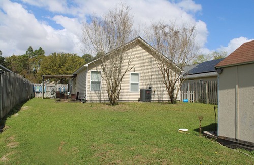 Silver Lake House | Cozy Coastal Escape Near Carolina & Wrightsville Beach Dog-Friendly