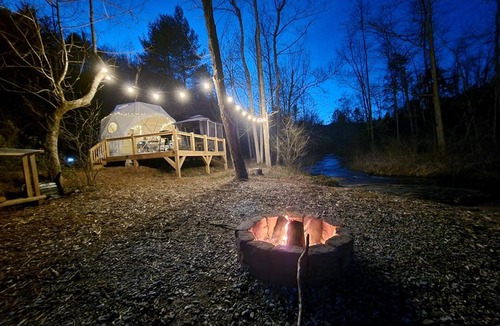 Purlear Other | Cozy Creekside Geodome Hot Shower WiFi