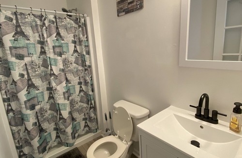 Virginia Beach House | Cozy family size home with workout room!