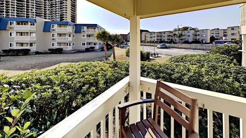 Myrtle Beach House | Cozy First Floor Condo! Private Balcony Pool