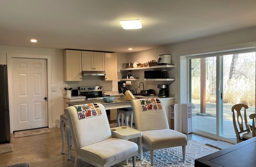 Pisgah Forest House | Cozy guest suite in Pisgah Forest with great access to the outdoors