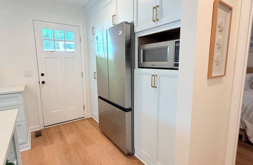 Westview House | Cozy Lake Front House Retreat on Rough River Lake! Sleeps 8!