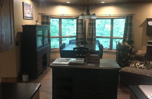 Tuckasegee Cabin | Cozy Mtn Lakefront Cabin on Wolf Lake w/Pontoon boat/Kayaks/Hot Tub/Firepit