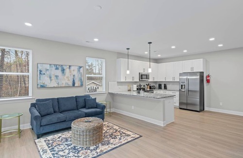 Westport House | Cozy Norman Retreat | 4BR Home Near Lake Norman