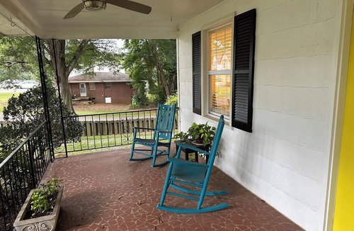 Southwest Raleigh House | Cozy private efficiency located near downtown Raleigh, PNC Arena, NCSU, RTP, RDU