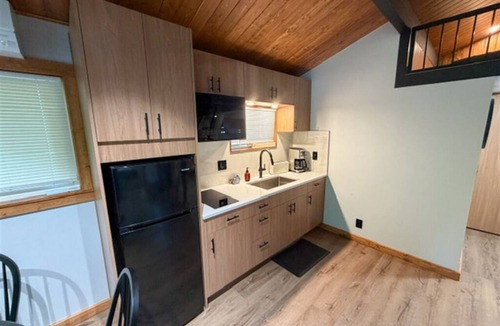 Granite Falls Cabin | Cozy Riverfront Cabin with added Loft