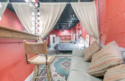 Waynesville Apartment | Cozy Single at The Strand