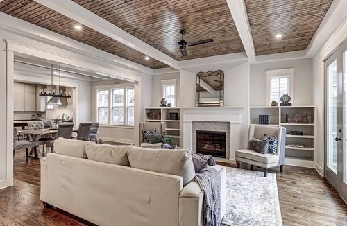 Hillsboro West End House | Cozy sprawling home nestled just outside downtown Nashville, Hillsboro West end