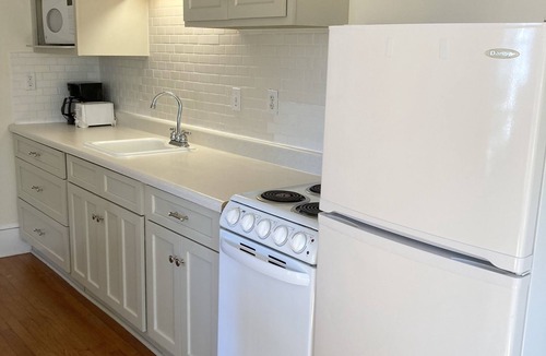 Wilmington Apartment | Creekside by the marsh