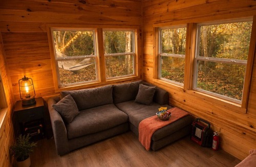 Louisville Cabin | Creekside Cabin - 20 Peaceful Acres with Pond View