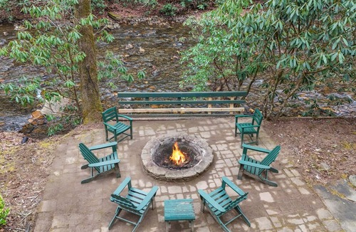 Hayesville House | Creekside - Firepit - Hiking Nearby - Family Friendly