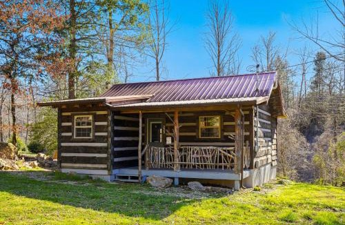 Cosby Ski Chalet | Creekside Hideout