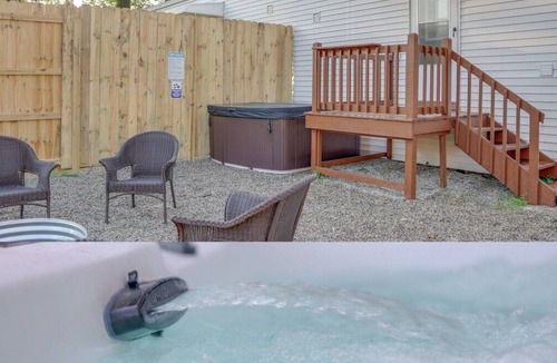 Springfield Apartment | Creekside West: Private Hot Tub, Quiet Retreat