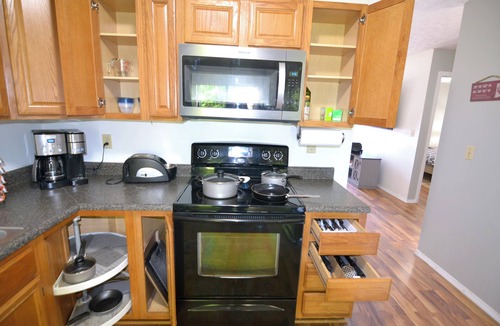 Bloomington House | Cul-de-Sac Condo