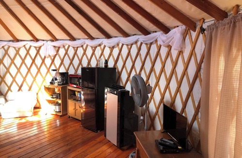 Luray RV Rental | DANCIN WOLF YURT offering “Glamping at its Finest” on the Shenandoah River!