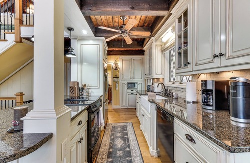 Spring City House | Decked Out! Private Dock Escape on Watts Bar Lake