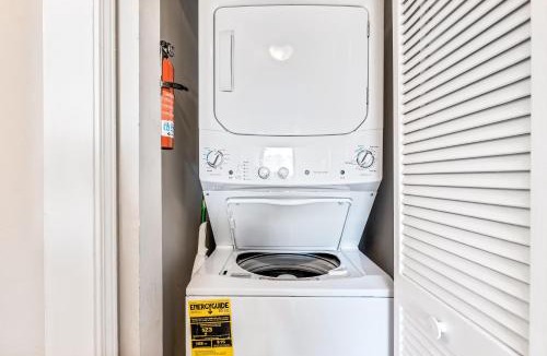 Surfside Beach Apartment | Deer Creek 300-F