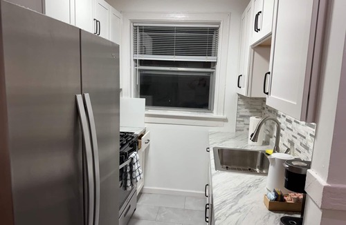 University City Apartment | Delmar Loop 2BR Work & Study Apt near WashU