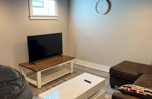 Highview House | Derby House with Game Room Louisville KY