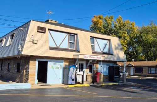 Des Plaines Hotel | Des Plaines Motel By OYO O'Hare Airport Chicago