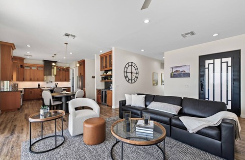 Apache Junction House | Desert Sunset Retreat- Mountain Views-Heated Pool- Sleeps 6