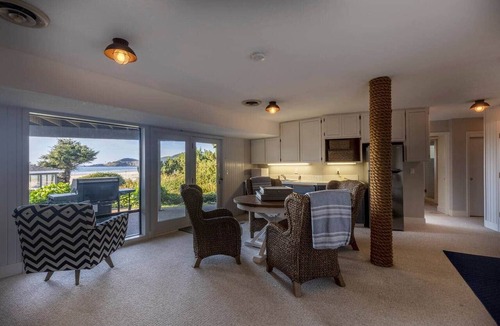 Newport House | Devon West