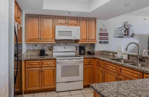 Myrtle Beach House | Direct Oceanfront 3 bedroom Condo - Compass Cove Mariner Tower 1415