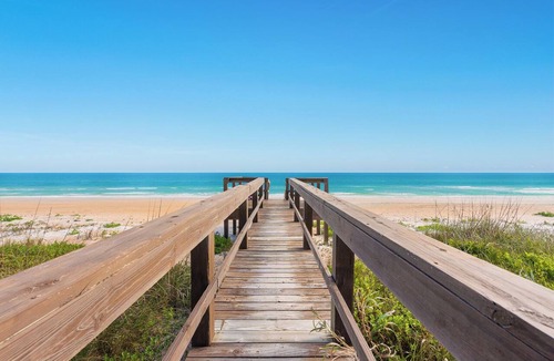 Ormond-by-the-Sea House | Direct, Oceanfront Pool Home-Margarita Manor