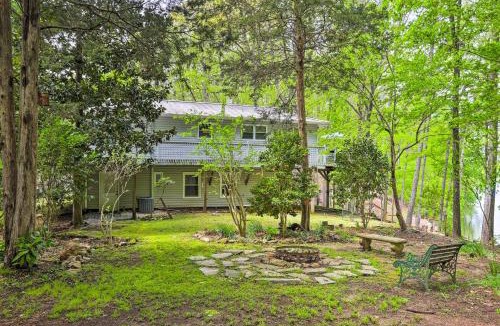 Lake Secession House | Dock + Fire Pit: Lakefront Living in Abbeville!