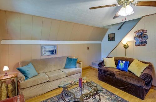 Wellington House | Dog-Friendly Home Rental ~ 5 Mi to Cave Run Lake!