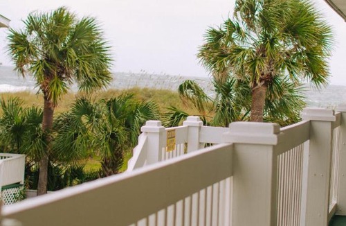 North Carolina Coast Hotel | Dolphin Lane Motel