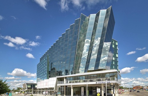 North Central Edmonton Hotel | DoubleTree by Hilton Edmonton Downtown