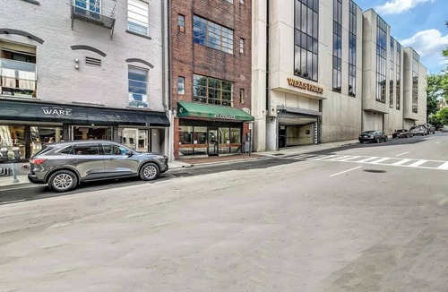 Downtown Asheville Apartment | Downtown Asheville Loft - Steps to Dining & Shops