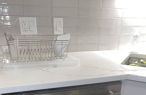 Downtown Chicago Apartment | Downtown Chicago - River North 1bd1ba -updated & furnished