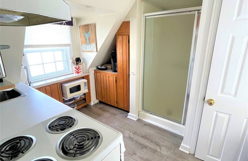 Swansboro Apartment | Downtown efficiency apartment, perfect for two